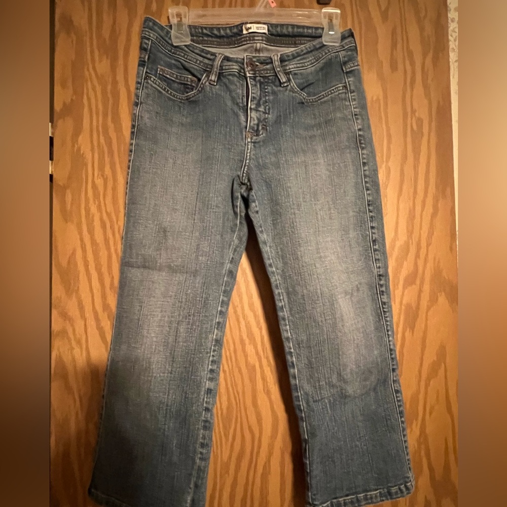 Dark blue Lee denim capris Size 6